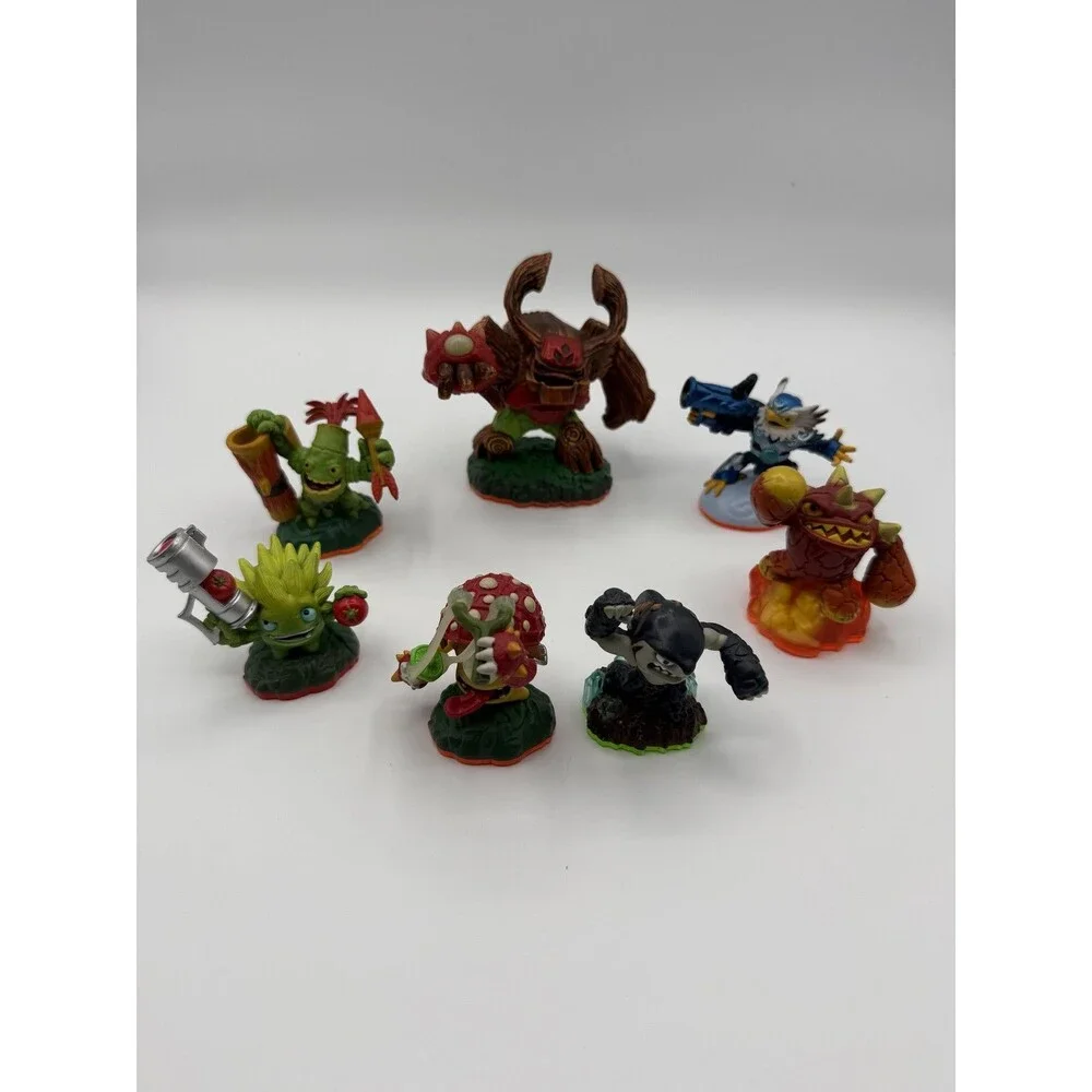 Skylanders Giants Character Figures Lot 8 Activision Spyro Toys Mixed Set